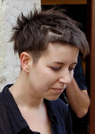 cieniowane fryzury krótkie uczesanie damskie zdjęcie numer 15A